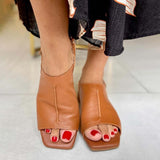 Solid Leather Soft-soled Sandals
