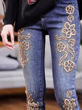 Superb Embroidery And Rhinestone High-End Slim Jeans