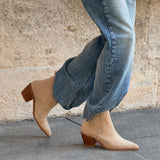 Pointed Toe Block Heel Vintage Western Boots